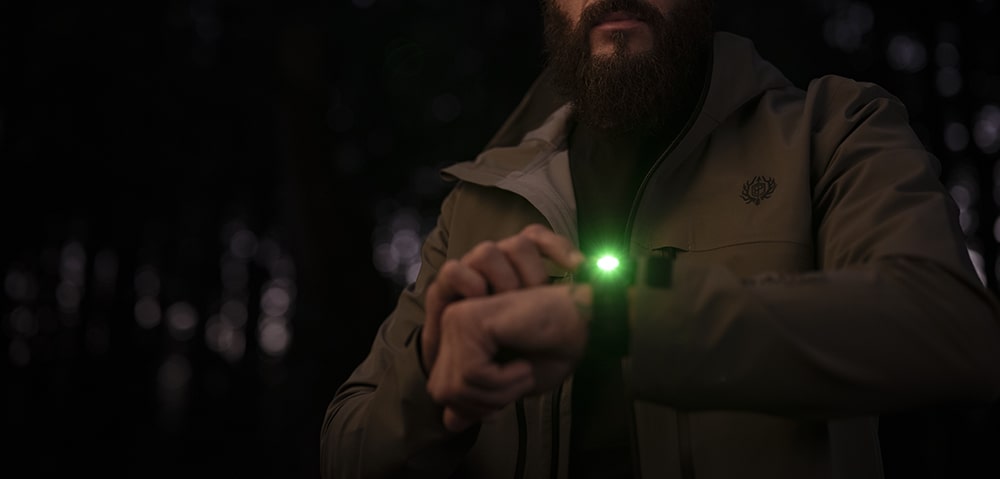 garmin tactix 8 svitilna
